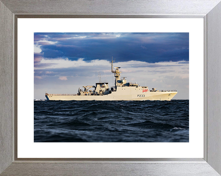 HMS Tamar P233 Royal Navy River class offshore patrol vessel Photo Print or Framed Print - Hampshire Prints