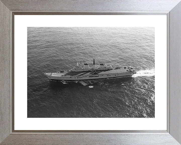 HMS Invincible R05 Royal Navy Invincible Class aircraft carrier Photo Print or Framed Print - Hampshire Prints