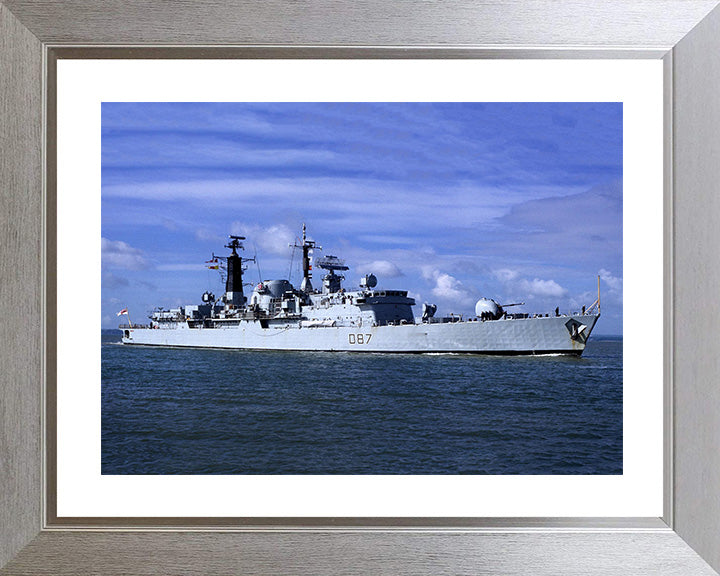 HMS Newcastle D87 Royal Navy Type 42 destroyer Photo Print or Framed Photo Print - Hampshire Prints