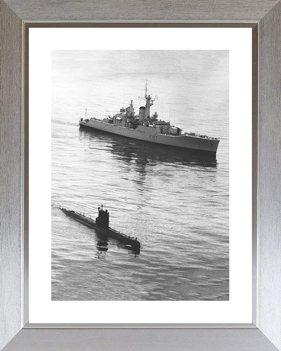 HMS Rothesay F107 Royal Navy Rothesay Class frigate Photo Print or Framed Print - Hampshire Prints