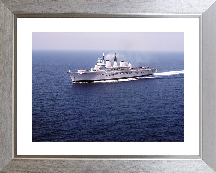 HMS Invincible R05 Royal Navy Invincible Class aircraft carrier Photo Print or Framed Print - Hampshire Prints