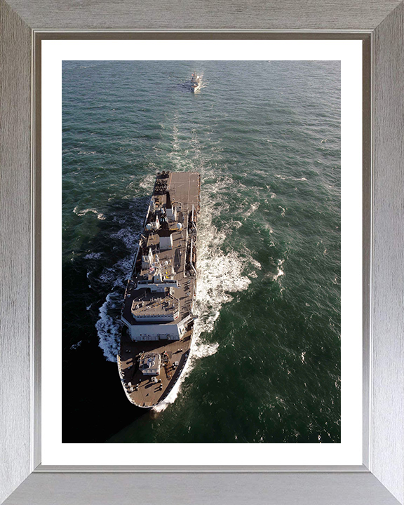 HMS Bulwark L15 | Photo Print | Framed Print | Albion Class | Amphibious Ship | Royal Navy