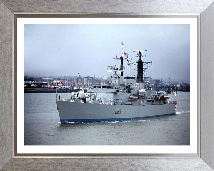 HMS Exeter D89 | Photo Print | Framed Print | Poster | Type 42 | Destroyer | Royal Navy - Hampshire Prints