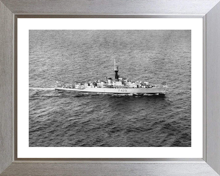 HMS Loch Fyne K429 Royal Navy Loch class frigate Photo Print or Framed Print - Hampshire Prints