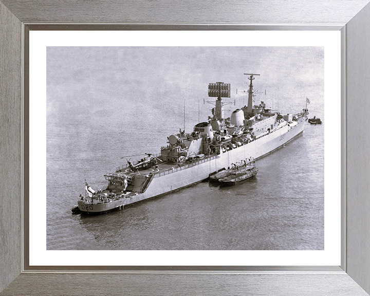 HMS Fife D20 Royal Navy County class destroyer Photo Print or Framed Print - Hampshire Prints