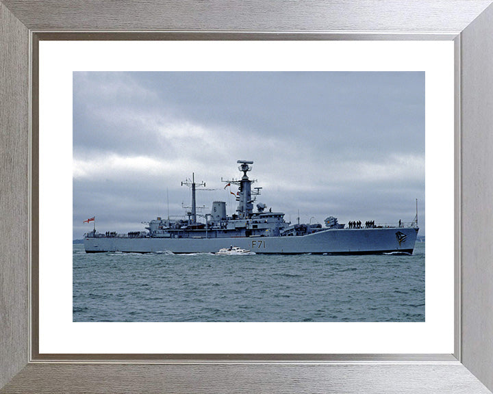 HMS Scylla F71 Royal Navy Leander Class Frigate Photo Print or Framed Print - Hampshire Prints