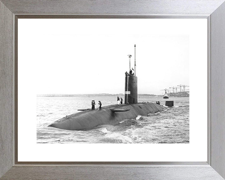 HMS Warspite S103 Royal Navy Valiant class Submarine Photo Print or Framed Print - Hampshire Prints