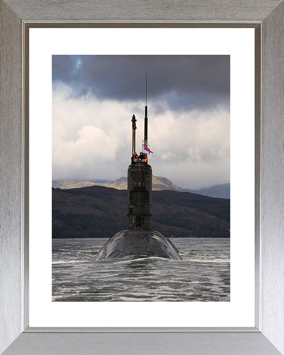 HMS Triumph S93 Submarine | Photo Print | Framed Print | Trafalgar Class | Royal Navy - Hampshire Prints