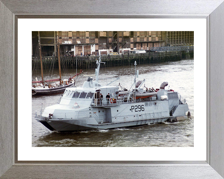 HMS Speedy P296 Royal Navy Jetfoil mine countermeasures vessel Photo Print or Framed Print - Hampshire Prints