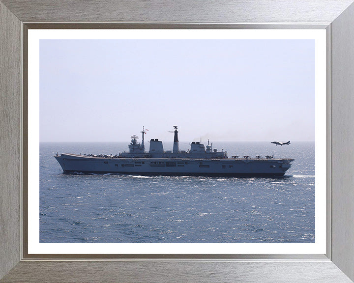 HMS Invincible R05 Royal Navy Invincible Class aircraft carrier Photo Print or Framed Print - Hampshire Prints