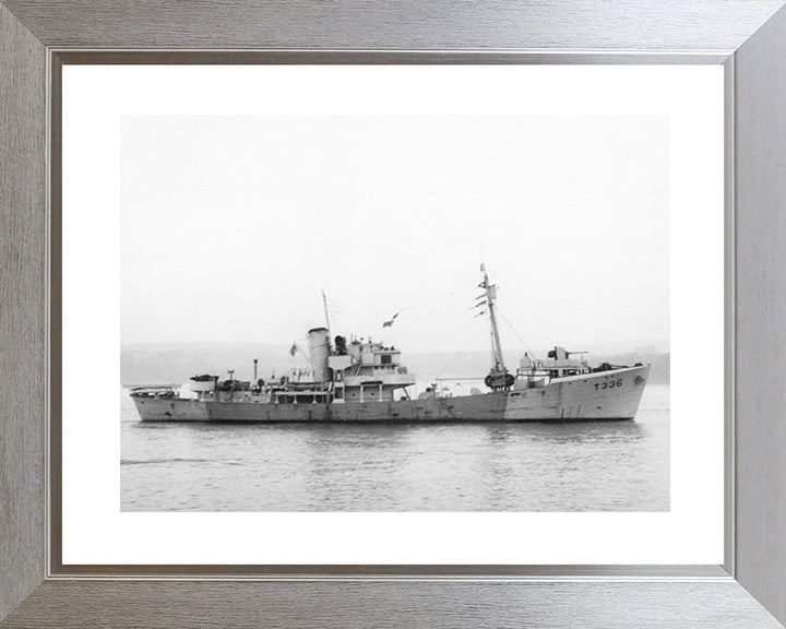 HMS Sapper T336 Royal Navy Military Class trawler Photo Print or Framed Print - Hampshire Prints