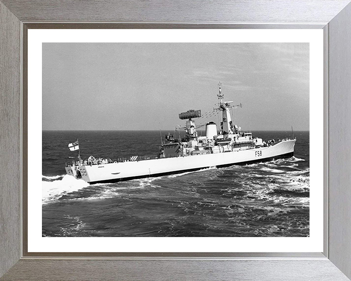 HMS Hermione F58 | Photo Print | Framed Print | Leander Class | Frigate | Royal Navy - Hampshire Prints