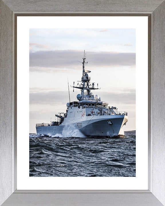 HMS Tamar P233 Royal Navy River class offshore patrol vessel Photo Print or Framed Print - Hampshire Prints