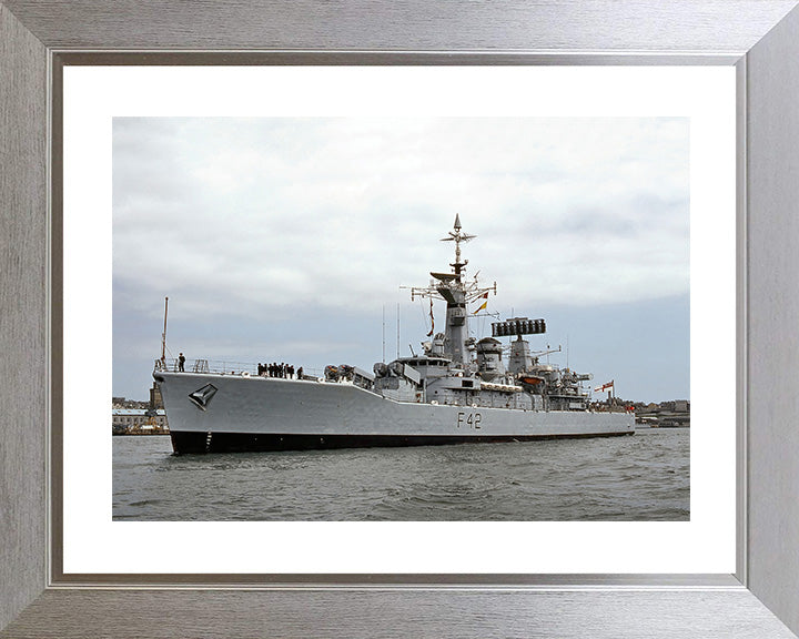 HMS Phoebe F42 | Photo Print | Framed Print | Leander Class | Frigate | Royal Navy - Hampshire Prints