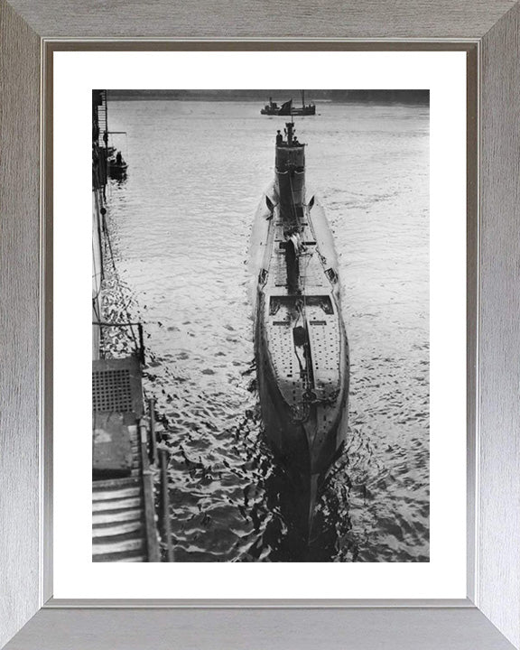 HMS Tuna N94 Royal Navy T class Submarine Photo Print or Framed Print - Hampshire Prints