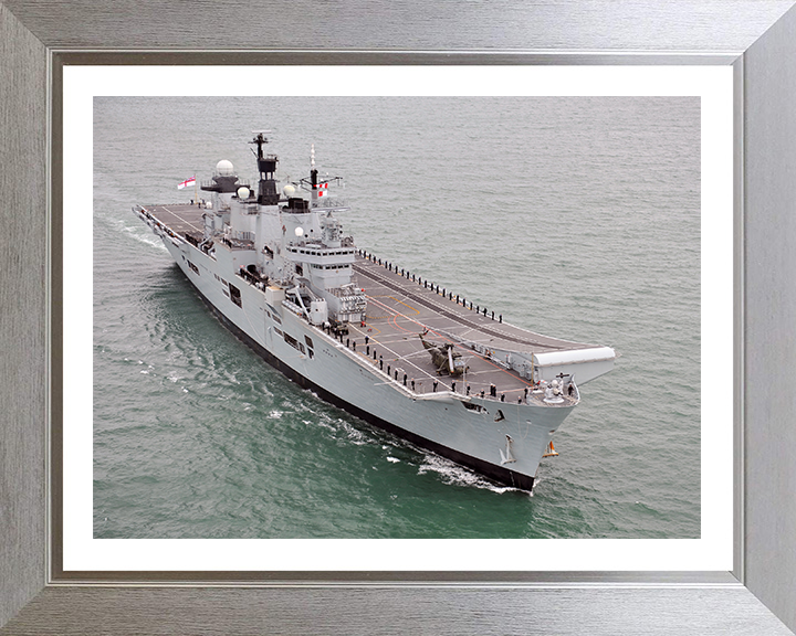 HMS Illustrious R06 | Photo Print | Framed Print | Invincible Class | Aircraft Carrier | Royal Navy