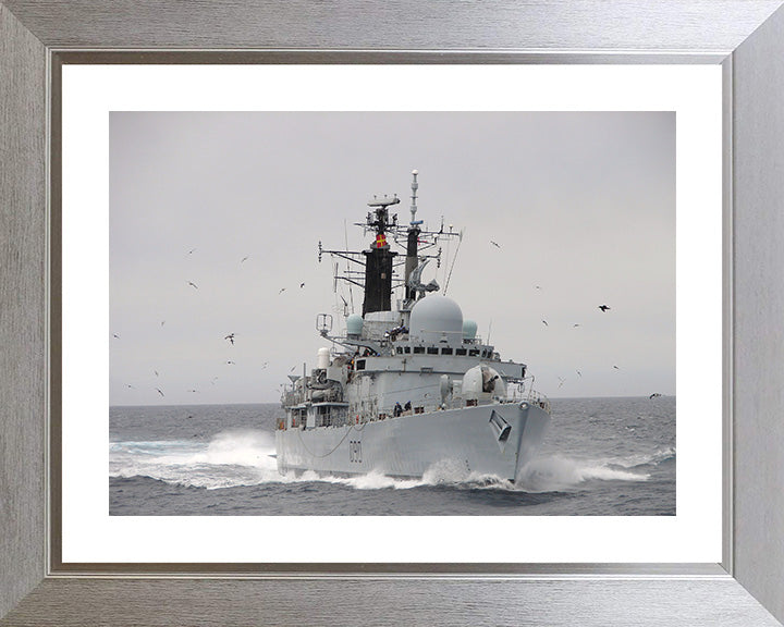 HMS Southampton D90 Royal Navy Type 42 destroyer Photo Print or Framed Print - Hampshire Prints