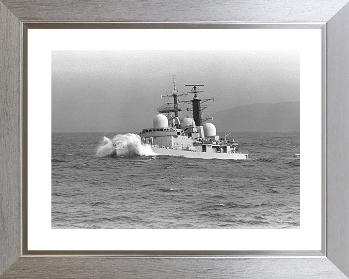 HMS Liverpool D92 Royal Navy Type 42 destroyer Photo Print or Framed Print - Hampshire Prints