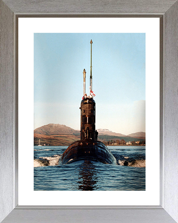 HMS Splendid S106 Royal Navy Swiftsure class Submarine Photo Print or Framed Print - Hampshire Prints