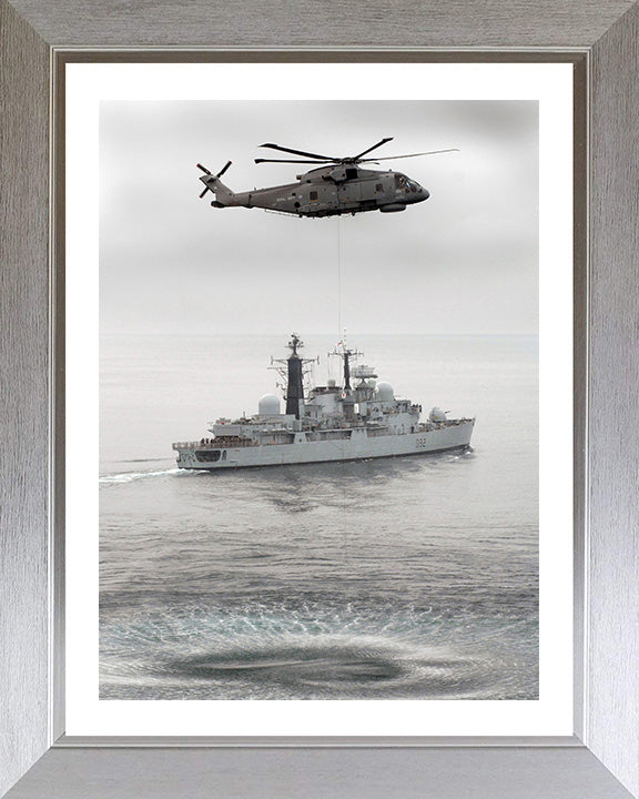 HMS Liverpool D92 Royal Navy Type 42 destroyer Photo Print or Framed Print - Hampshire Prints