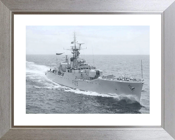 HMS Rhyl F129 Royal Navy Rothesay Class frigate Photo Print or Framed Print - Hampshire Prints