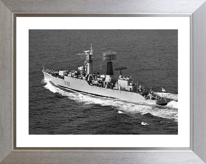 HMS Salisbury F32 | Photo Print | Framed Print | Salisbury Class | Frigate | Royal Navy - Hampshire Prints