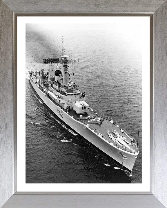 HMS Juno F52 | Photo Print | Framed Print | Poster | Leander Class | Frigate | Royal Navy - Hampshire Prints