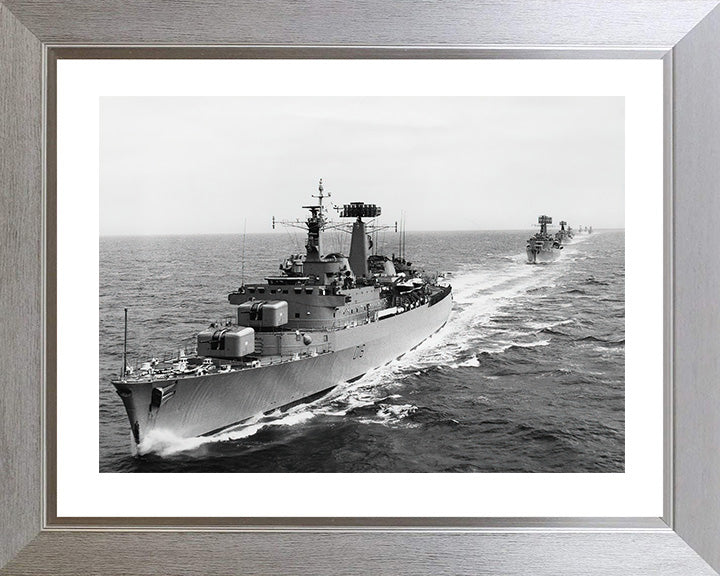 HMS London D16 Royal Navy County class destroyer Photo Print or Framed Print - Hampshire Prints