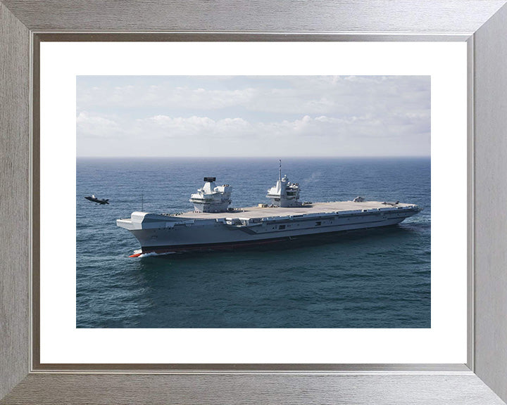 HMS Queen Elizabeth R08 Royal Navy Queen Elizabeth Class Aircraft Carrier Photo Print or Framed Print - Hampshire Prints