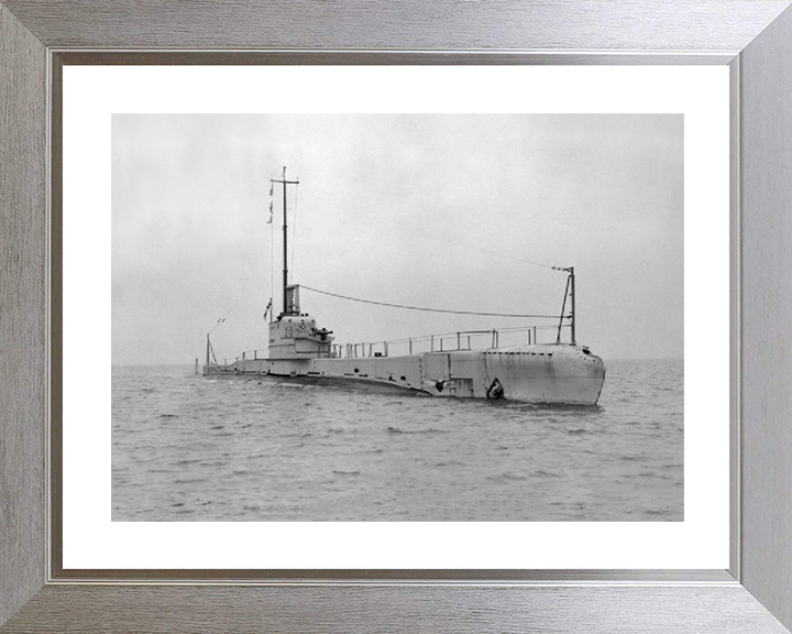 HMS Rainbow N16 Royal Navy Rainbow class submarine Photo Print or Framed Print - Hampshire Prints