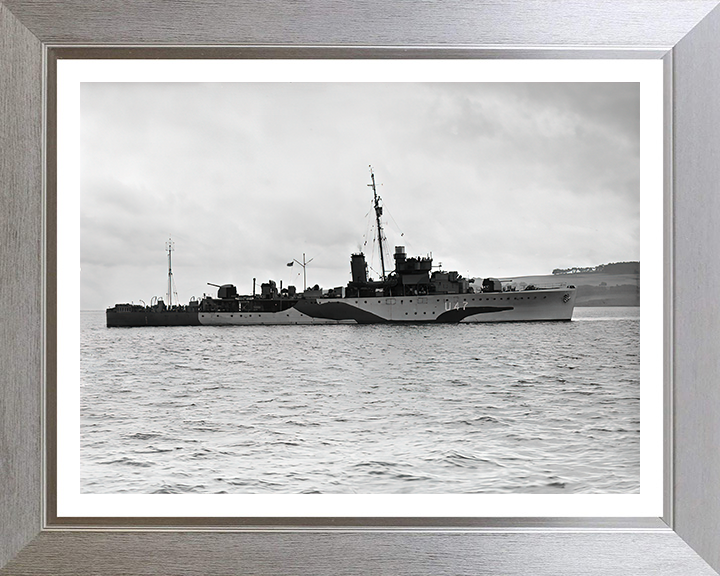 HMS Fleetwood U47 Royal Navy Grimsby class sloop Photo Print or Framed Print - Hampshire Prints