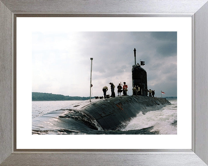 HMS Sceptre S104 Submarine | Photo Print | Framed Print | Swiftsure Class | Royal Navy - Hampshire Prints