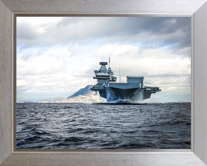 HMS Queen Elizabeth R08 | Photo Print | Framed Print | Queen Elizabeth Class | Aircraft Carrier | Royal Navy