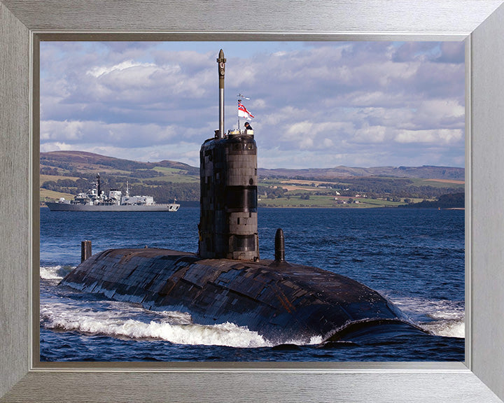 HMS Superb S109 Royal Navy Swiftsure class Submarine Photo Print or Framed Print - Hampshire Prints