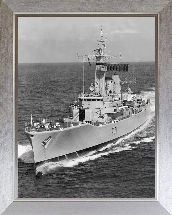 HMS Scylla F71 | Photo Print | Framed Print | Leander Class | Frigate | Royal Navy - Hampshire Prints