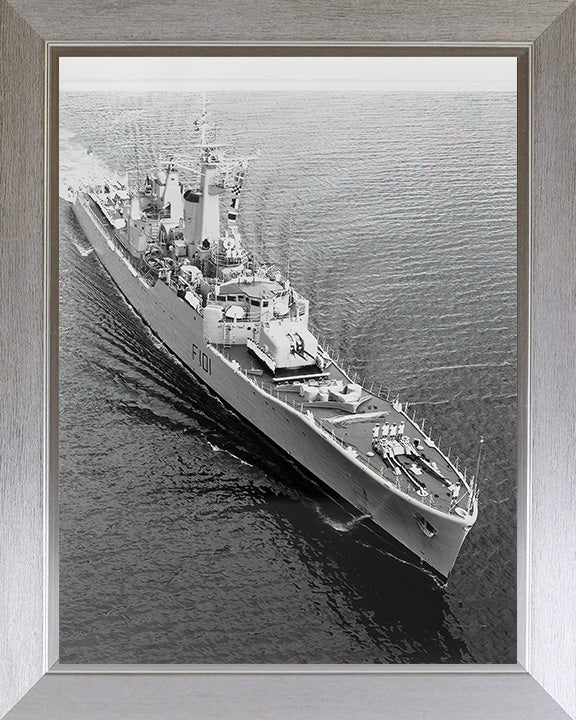 HMS Yarmouth F101 Royal Navy Rothesay class frigate Photo Print or Framed Print - Hampshire Prints