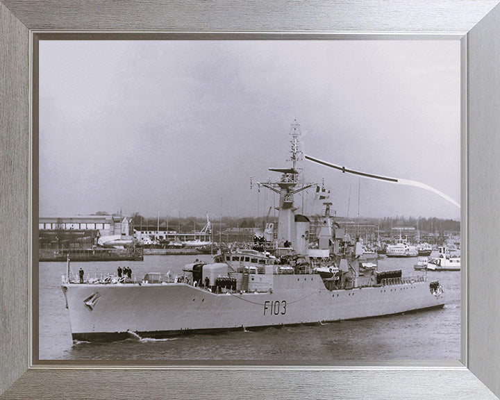 HMS Lowestoft F103 Royal Navy Rothesay class frigate Photo Print or Framed Print - Hampshire Prints