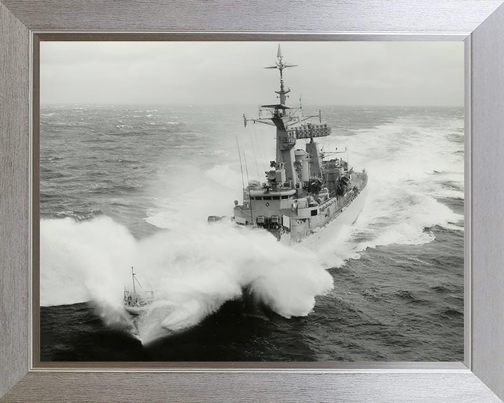 HMS Leander F109 Royal Navy Leander Class Frigate Photo Print or Framed Print - Hampshire Prints