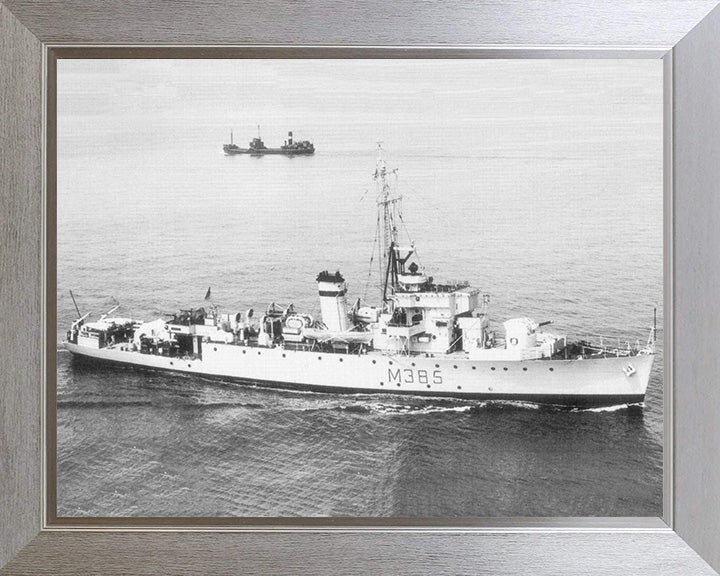 HMS Wave J385 (M385) Royal Navy Algerine class minesweeper Photo Print or Framed Print - Hampshire Prints