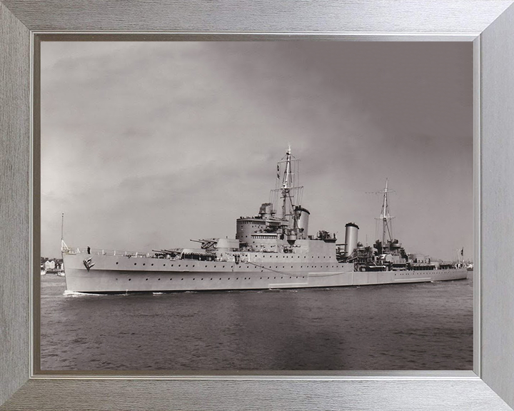 HMS Glasgow C21 Royal Navy Town class light cruiser Photo Print or Framed Print - Hampshire Prints