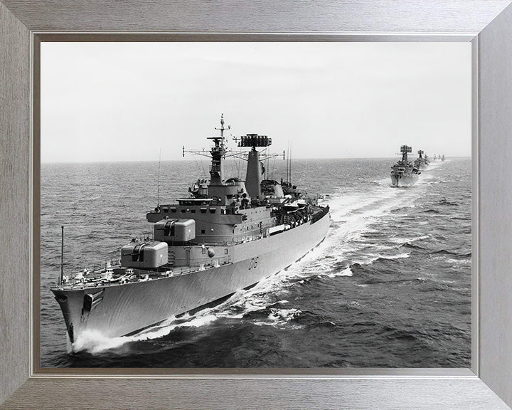 HMS London D16 Royal Navy County class destroyer Photo Print or Framed Print - Hampshire Prints