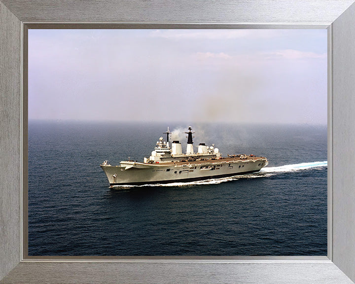 HMS Invincible R05 Royal Navy Invincible Class aircraft carrier Photo Print or Framed Print - Hampshire Prints