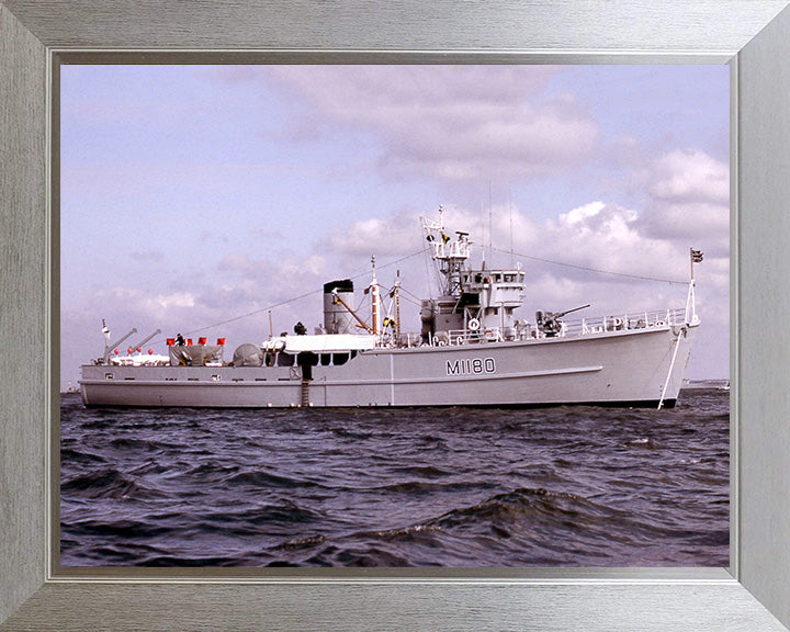 HMS Shavington M1180 Royal Navy Ton Class Minesweeper Photo Print or Framed Photo Print - Hampshire Prints