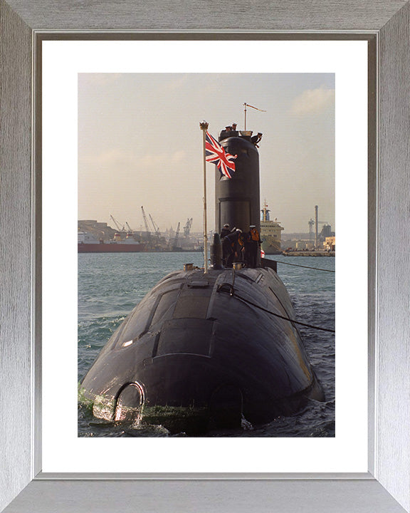 HMS Ursula S42 Submarine | Photo Print | Framed Print | Victoria Class | Royal Navy - Hampshire Prints