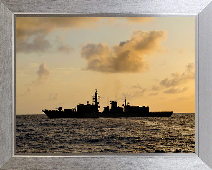 HMS Somerset F82 Royal Navy type 23 Frigate Photo Print or Framed Print - Hampshire Prints