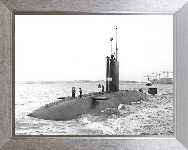 HMS Warspite S103 Royal Navy Valiant class Submarine Photo Print or Framed Print - Hampshire Prints