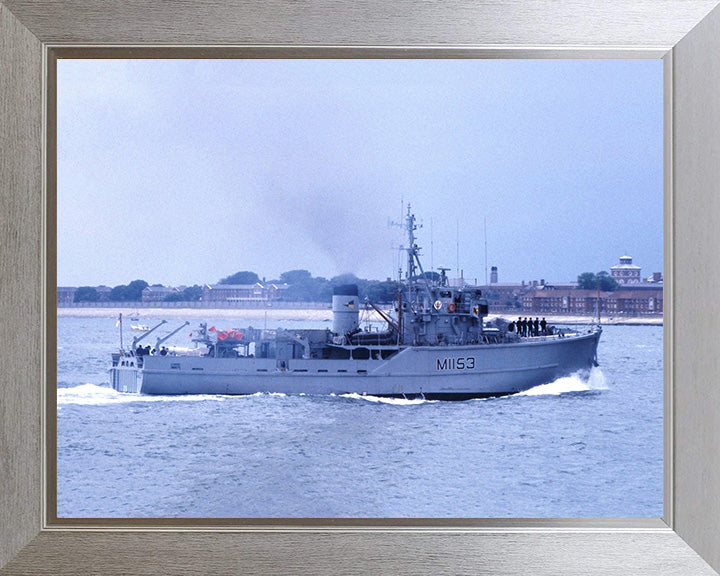 HMS Kedleston M1153 | Photo Print | Framed Print | Ton Class | Minesweeper | Royal Navy - Hampshire Prints