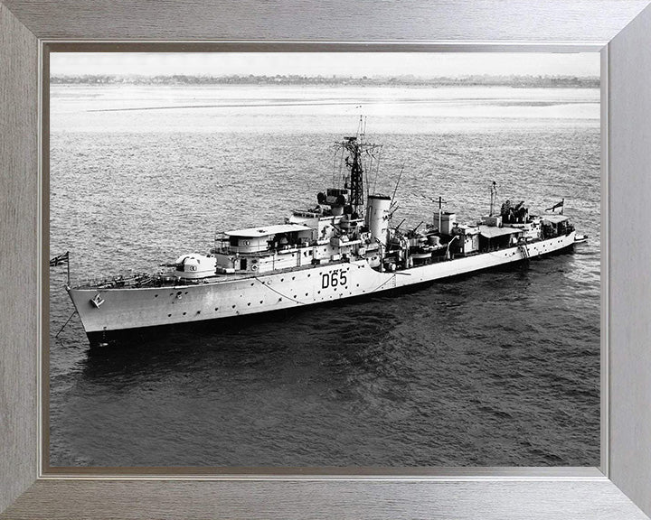 HMS St James D65 | Photo Print | Framed Print | Battle Class | Destroyer | Royal Navy - Hampshire Prints