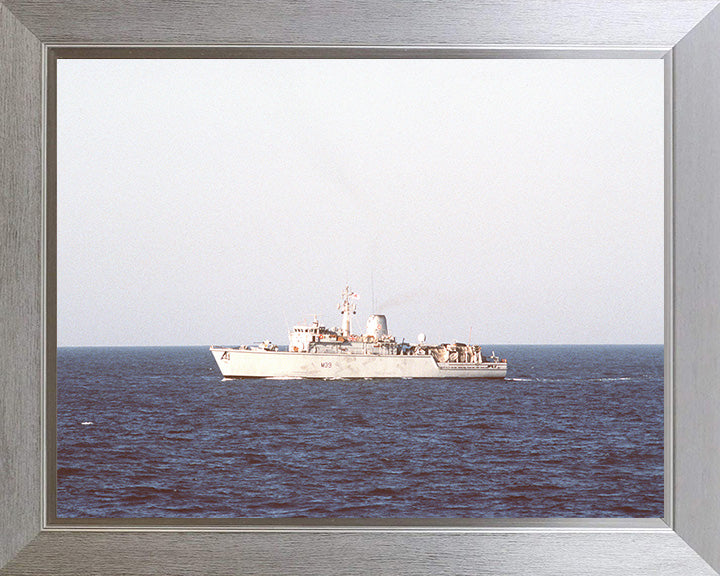 HMS Hurworth M39 Royal Navy Hunt class mine countermeasures vessel Photo Print or Framed Print - Hampshire Prints