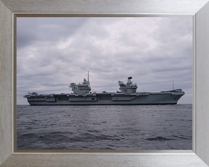 HMS Queen Elizabeth R08 Royal Navy Queen Elizabeth Class Aircraft Carrier Photo Print or Framed Print - Hampshire Prints